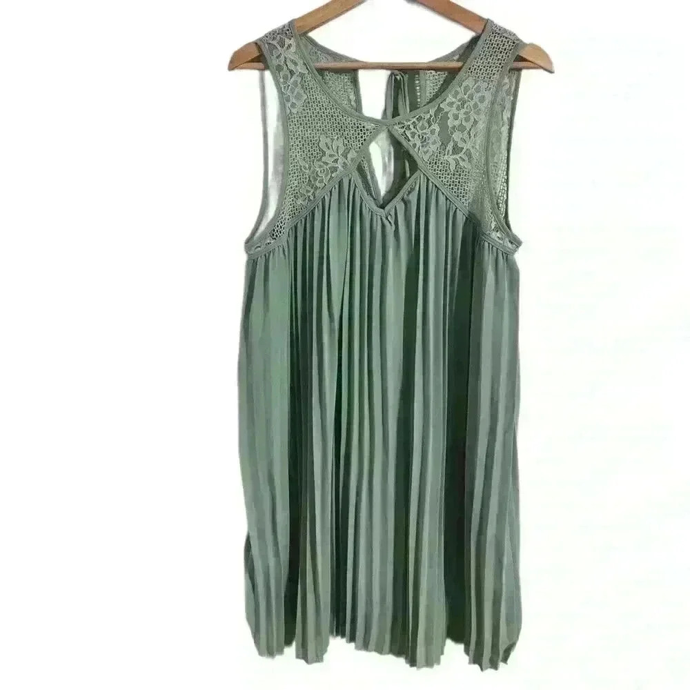 Entro Mint Green Lace Mini Dress/Tunic shirt size Large